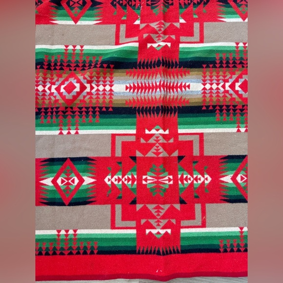 Vintage Pendleton Beaver State Chief Joseph Aztec Blanket Throw Reversible 61x71 - Picture 3 of 12